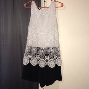BLACK AND WHITE LACE ROMPER